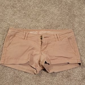 Beige shorts